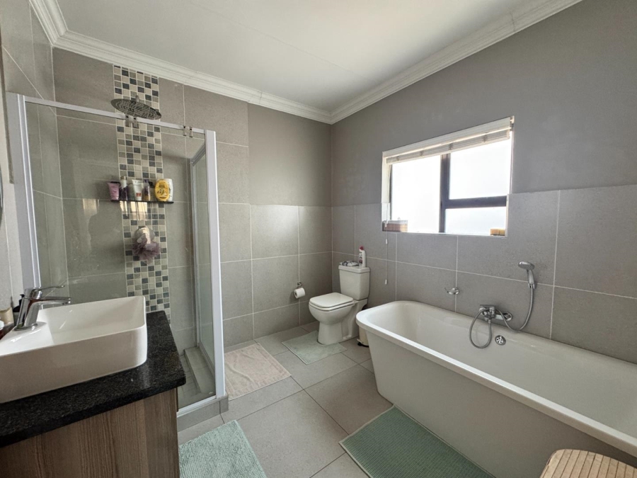 3 Bedroom Property for Sale in Hillcrest Northern Cape